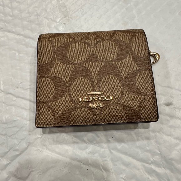 Coach Handbags - Coach Women's Snap Wallet in Signature Canvas